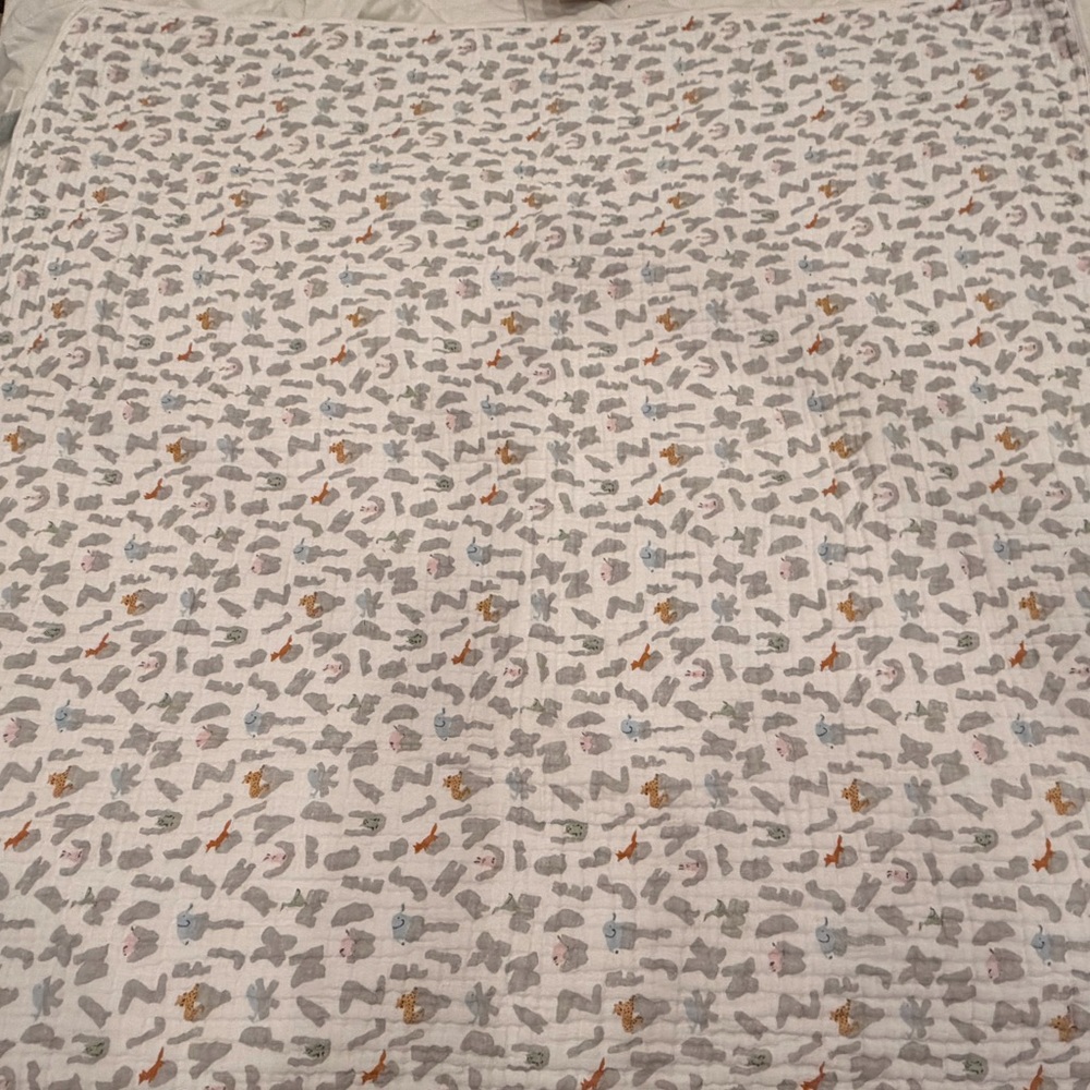 Aden + Anais Essentials Muslin Baby Blanket Safari NWOT